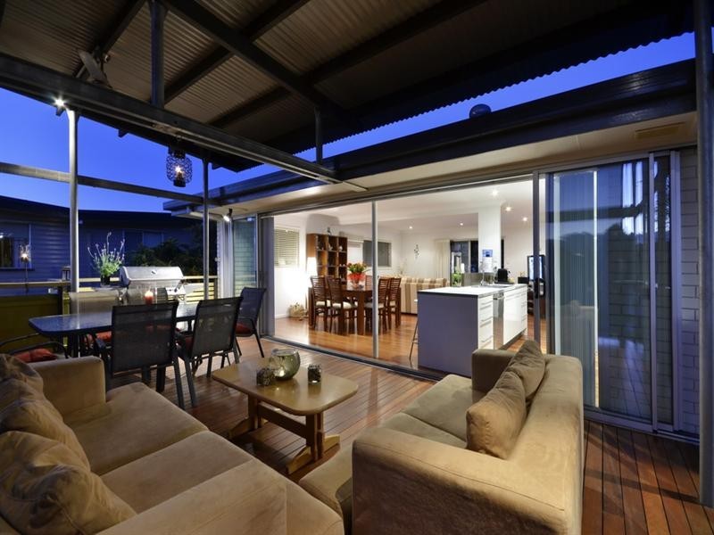 30 Chaplin Street, Stafford Heights QLD 4053