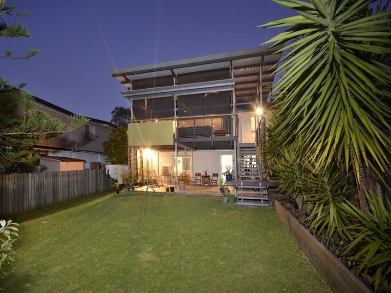 30 Chaplin Street, Stafford Heights QLD 4053