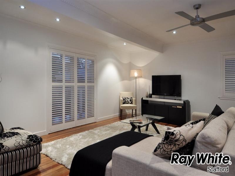 22 Norwich Street, Wavell Heights QLD 4012