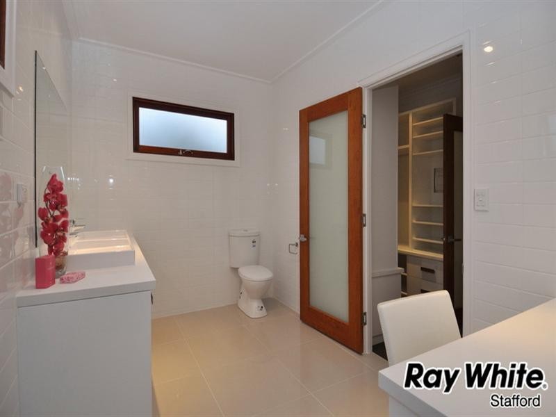 22 Norwich Street, Wavell Heights QLD 4012