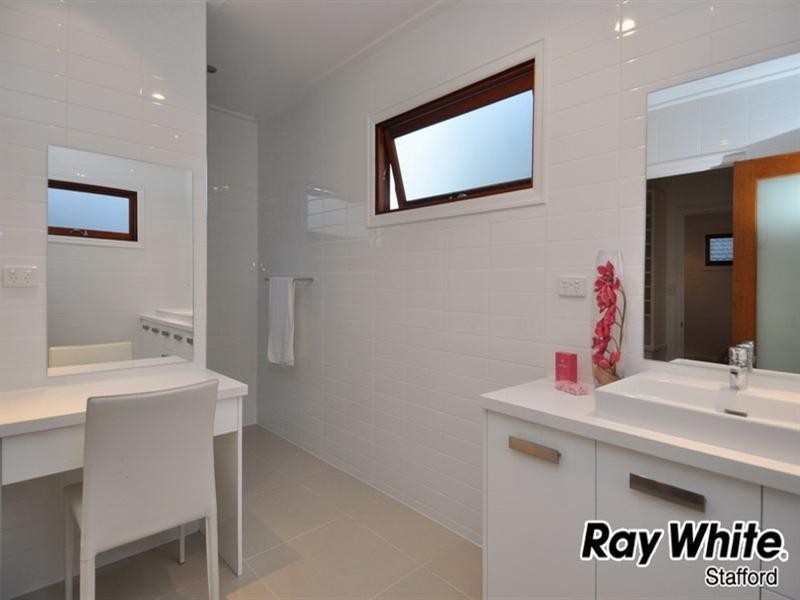 22 Norwich Street, Wavell Heights QLD 4012