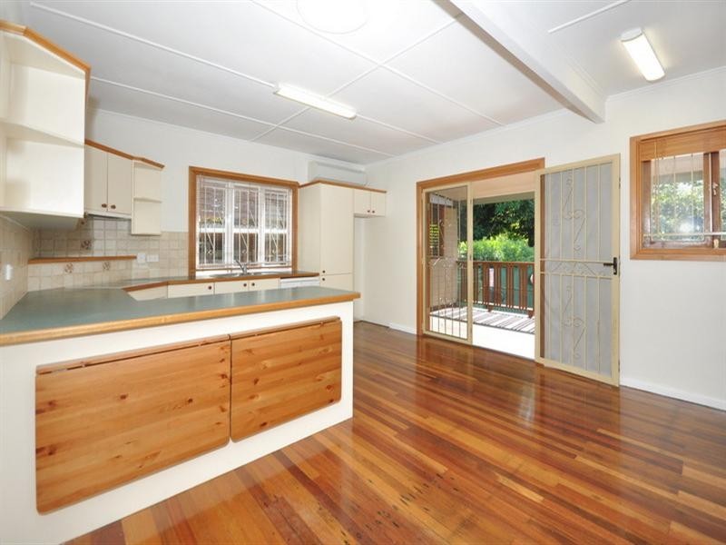 166 Royal Parade, Alderley QLD 4051