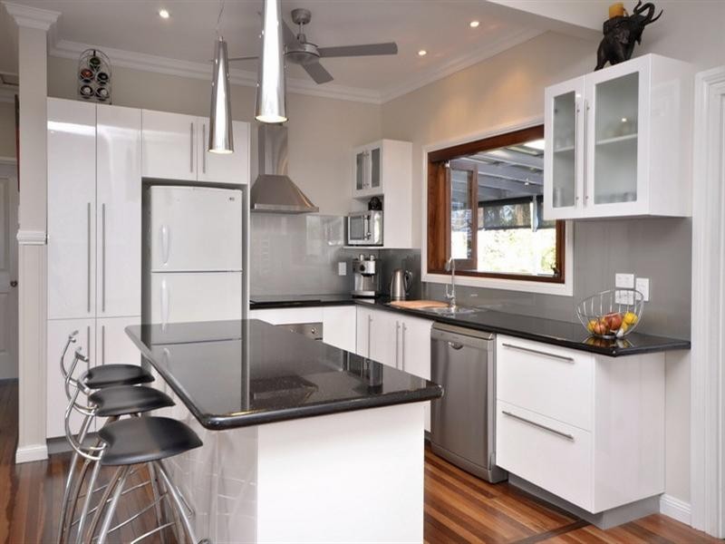 34 Sheehy Street, Stafford QLD 4053