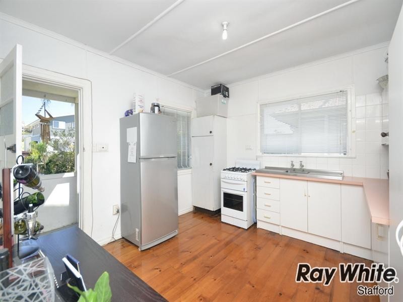 22 Evans Street, Kedron QLD 4031