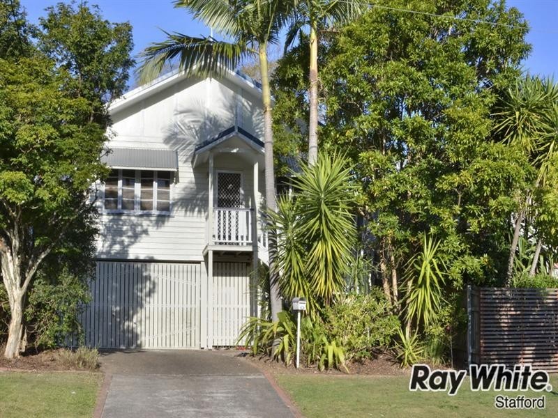 5 Bay Street, Kedron QLD 4031