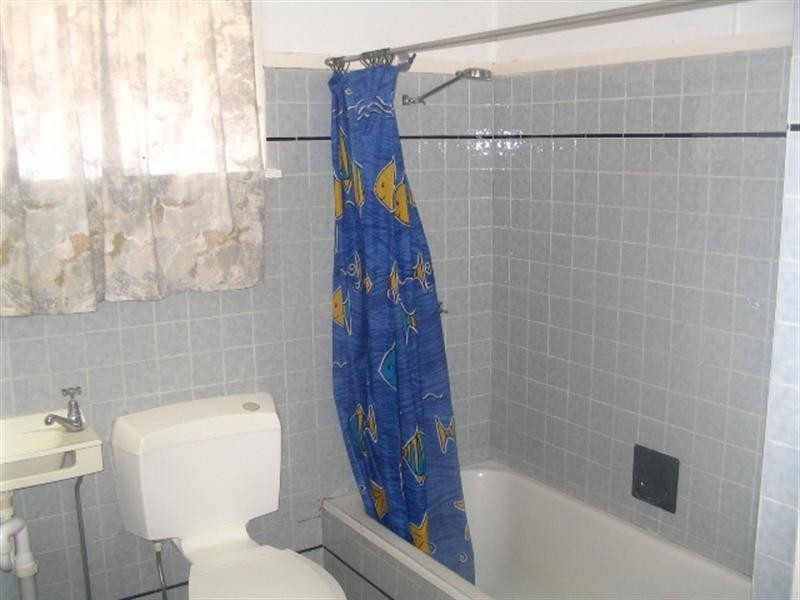 24 Pangeza Street, Stafford Heights QLD 4053