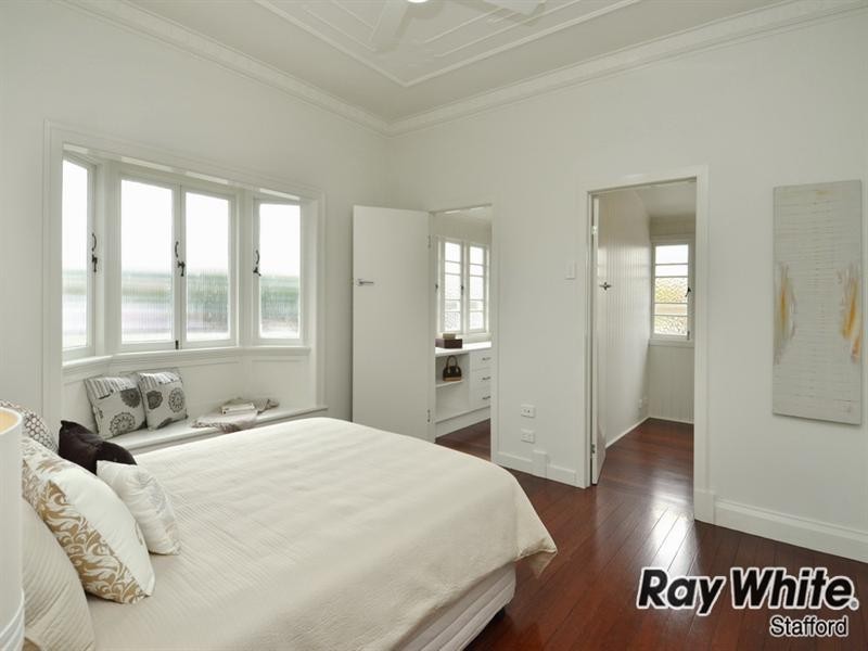 2 Gamelin Crescent, Stafford QLD 4053