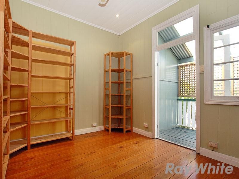 83 Strathmore Street, Kedron QLD 4031