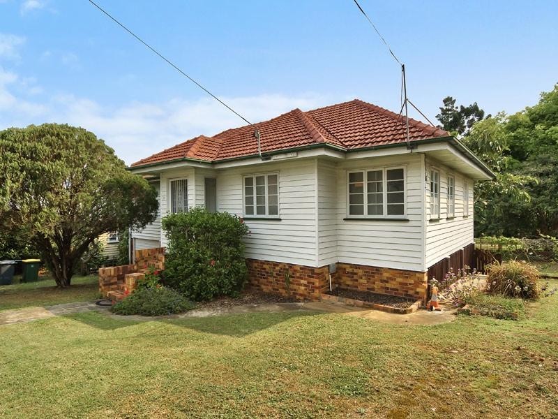 31 Gamelin Crescent, Stafford QLD 4053