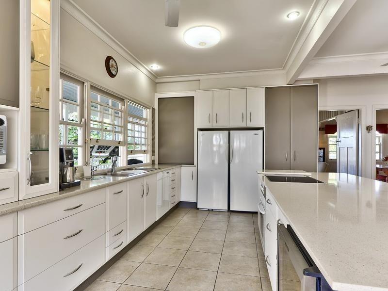 2 Huet Street, Wavell Heights QLD 4012