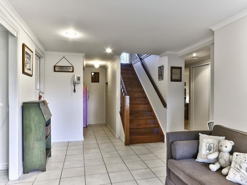 2 Huet Street, Wavell Heights QLD 4012