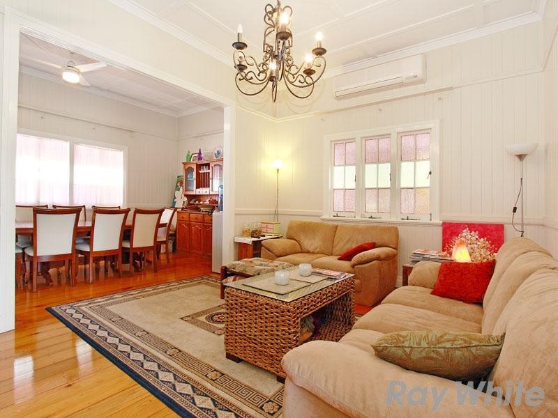 62 Armentieres Street, Kedron QLD 4031