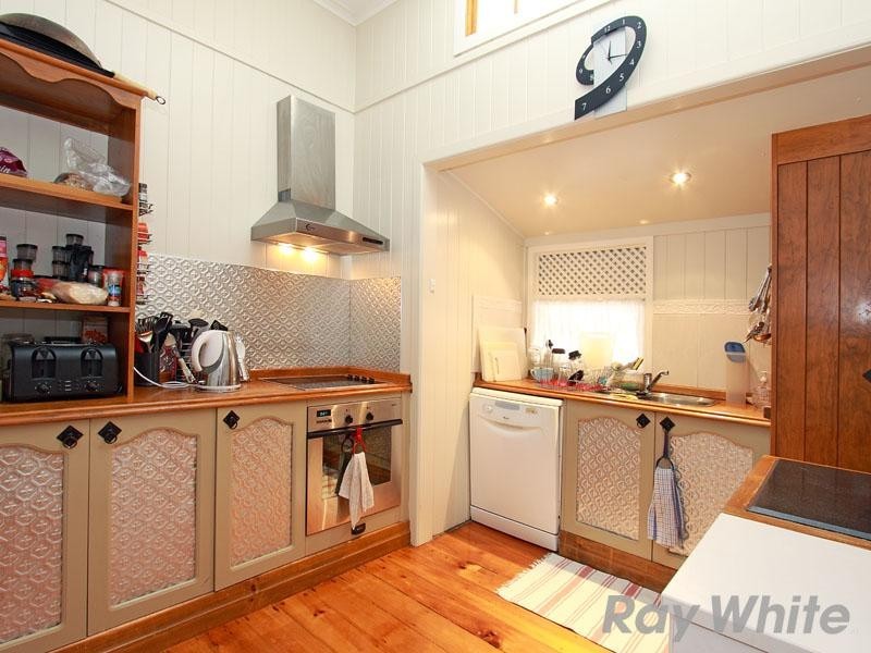 62 Armentieres Street, Kedron QLD 4031