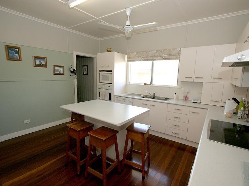 76 Reuben Street, Stafford QLD 4053