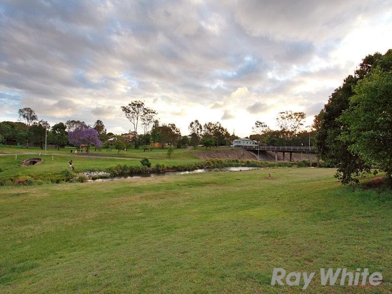 16 Archer Street, Gordon Park QLD 4031