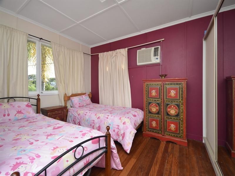 44 Kingaroy Street, Stafford Heights QLD 4053