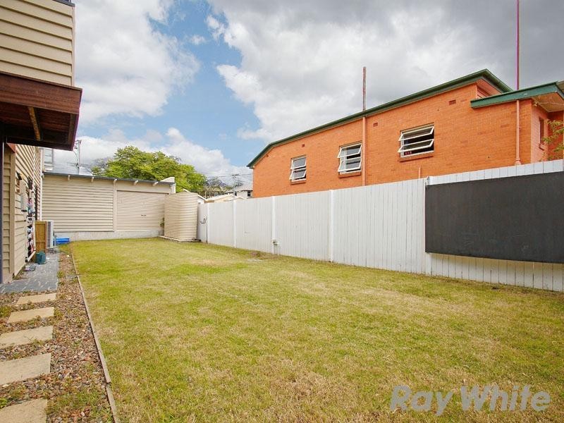 15 Jardine Street, Kedron QLD 4031