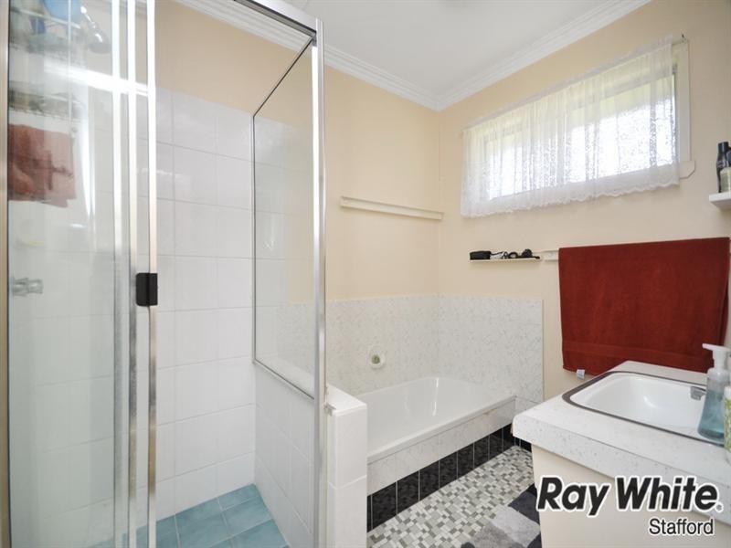 110 Niven Street, Stafford Heights QLD 4053