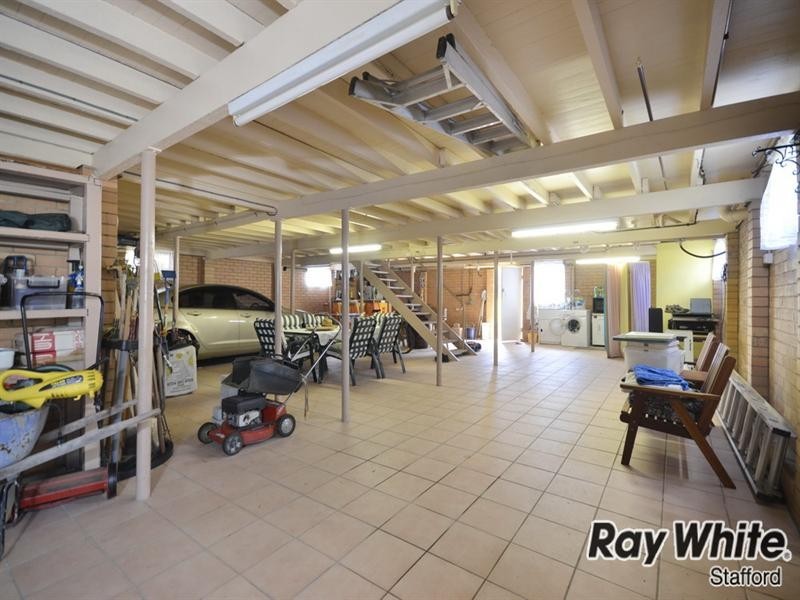 110 Niven Street, Stafford Heights QLD 4053