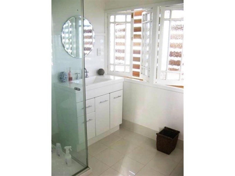 15 Lambert Street, Gordon Park QLD 4031