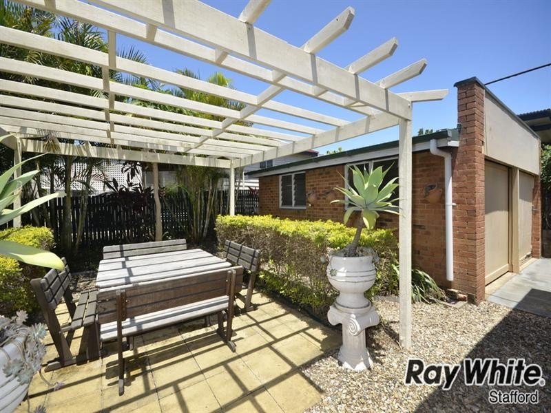 64 Rilatt Street, Wavell Heights QLD 4012