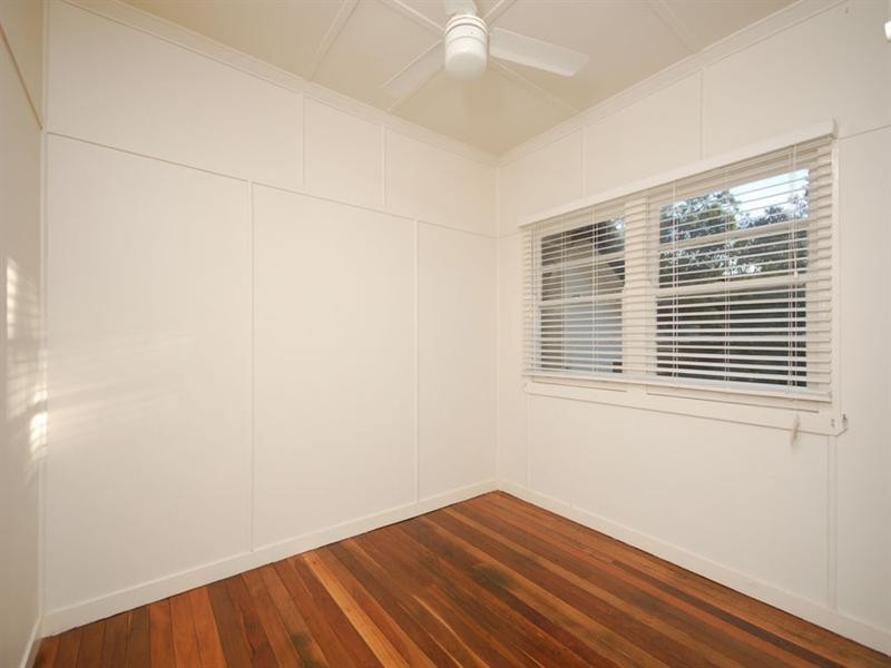 16 Ferricks Street, Stafford QLD 4053