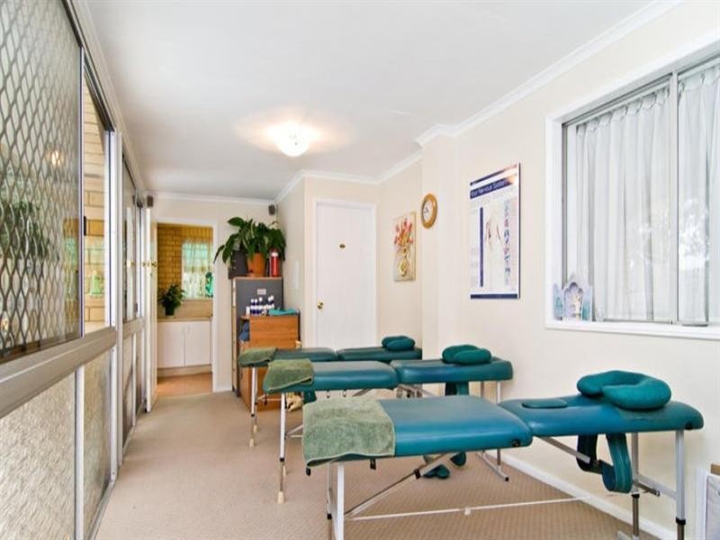 162 Trouts Road, Stafford Heights QLD 4053