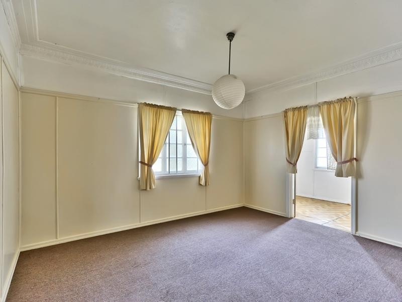 31 Gamelin Crescent, Stafford QLD 4053