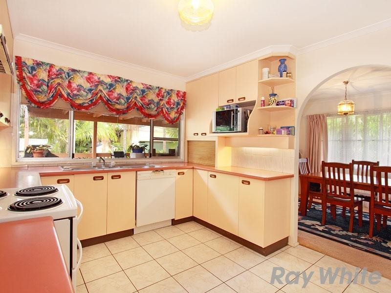 8 Marford Street, Chermside West QLD 4032