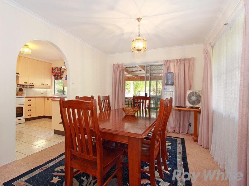 8 Marford Street, Chermside West QLD 4032