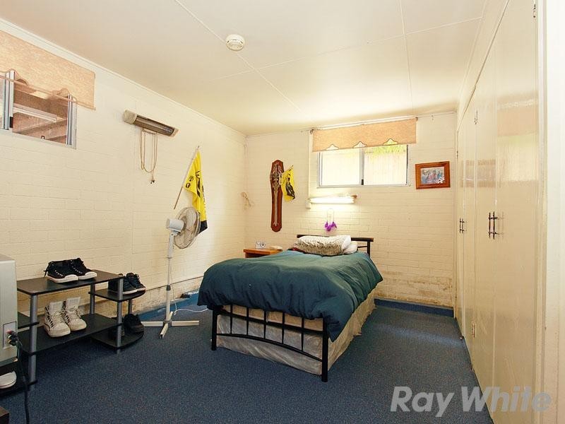 8 Marford Street, Chermside West QLD 4032