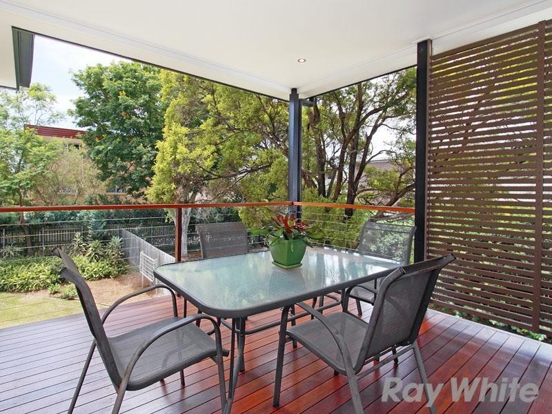 17 Lambert Street, Gordon Park QLD 4031