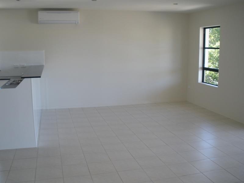 1/19 Grasspan, Zillmere QLD 4034