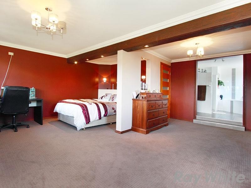 31 Marban Street, Chermside West QLD 4032