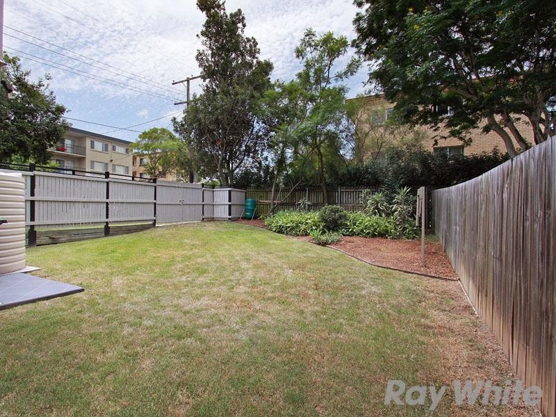 17 Lambert Street, Gordon Park QLD 4031