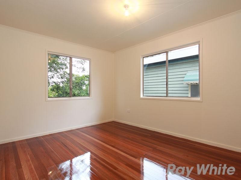 17 Kemble Street, Clayfield QLD 4011