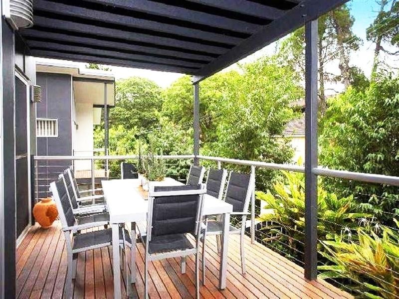 3/10 Burton Street, Indooroopilly QLD 4068