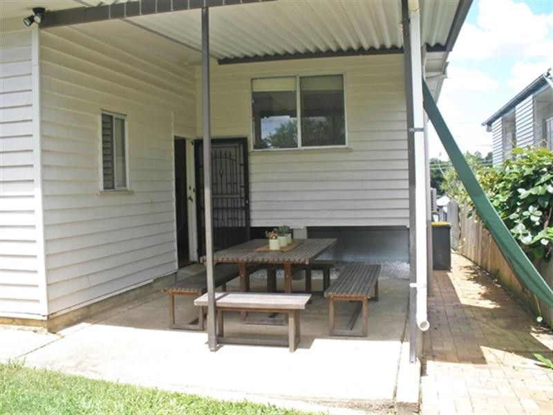 75 Reuben Street, Stafford QLD 4053