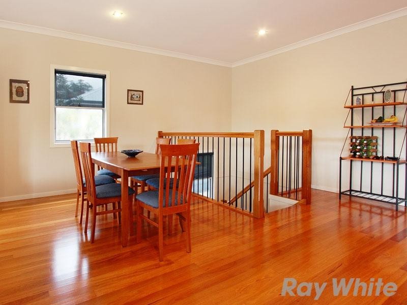 17 Broula Street, Stafford Heights QLD 4053