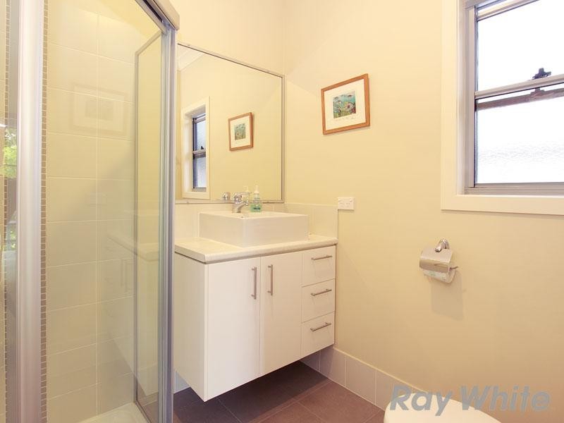 17 Broula Street, Stafford Heights QLD 4053