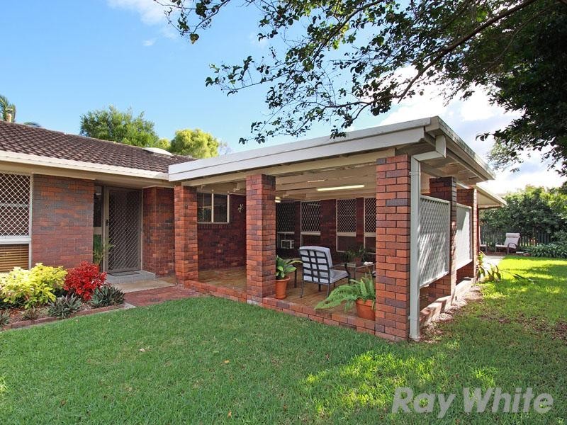 6 Traves Street, Chermside West QLD 4032