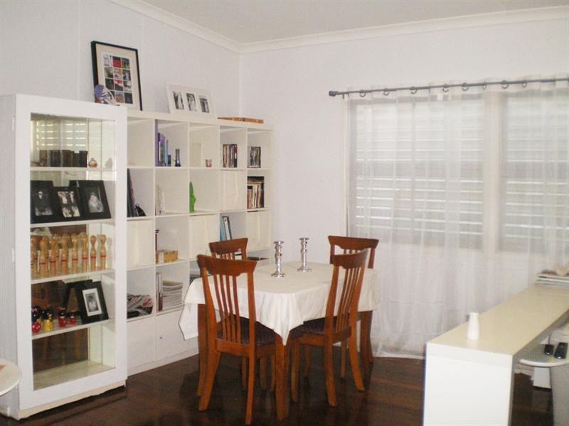 338 Webster Road, Stafford Heights QLD 4053