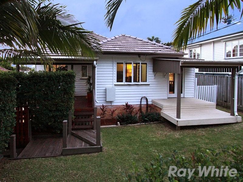 26 Palomar Parade, Wavell Heights QLD 4012