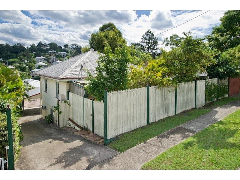 30 Lamont Road, Wilston QLD 4051