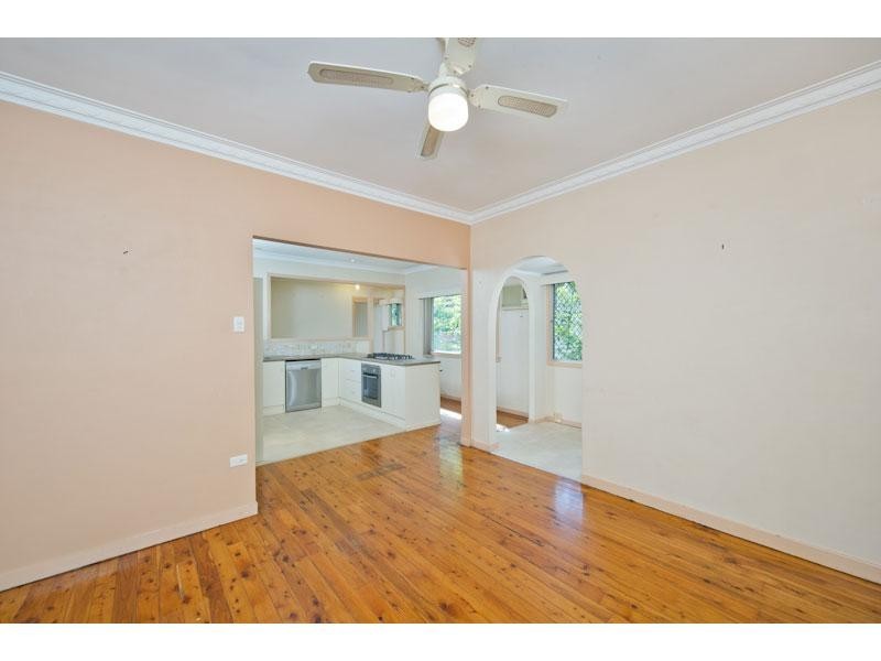 30 Lamont Road, Wilston QLD 4051