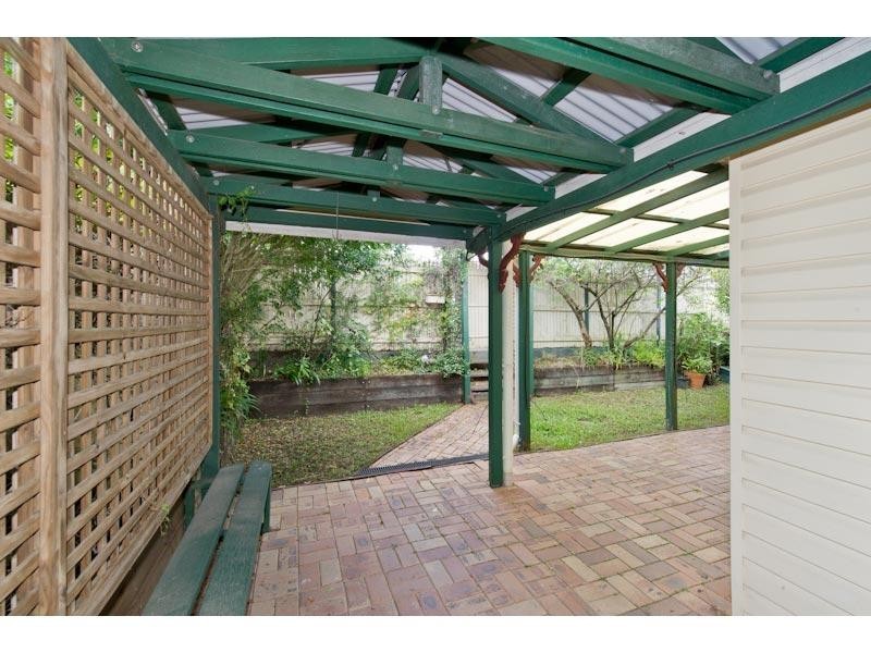 30 Lamont Road, Wilston QLD 4051