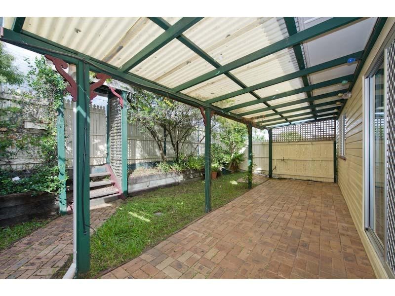 30 Lamont Road, Wilston QLD 4051