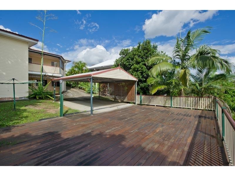 30 Lamont Road, Wilston QLD 4051