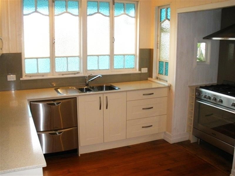 12 Grays Road, Gaythorne QLD 4051