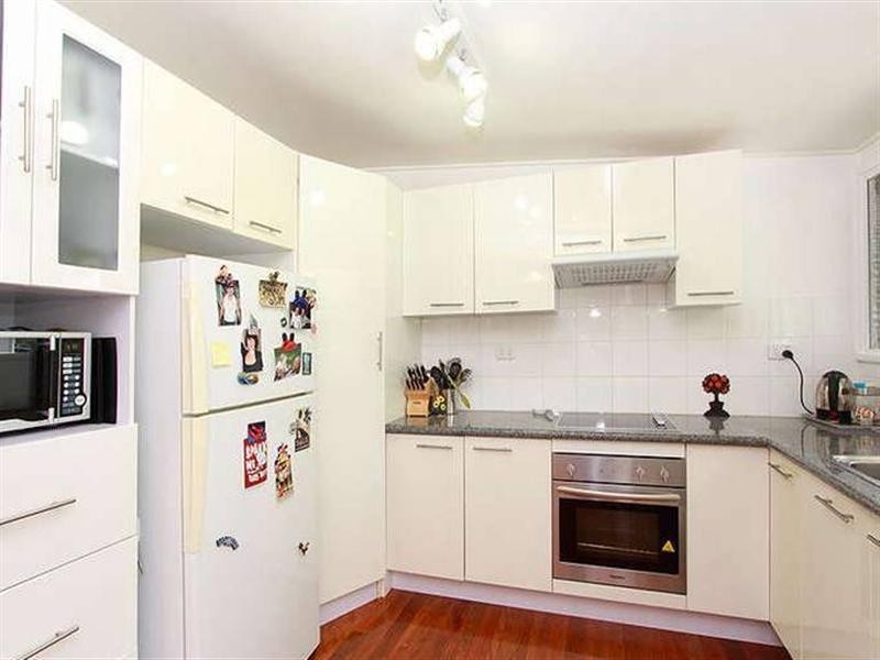 33 Kinnerton Street, Chermside West QLD 4032